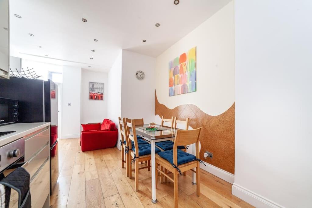 Spacious Retreat 2-Bed In Popular Camden Town London Ngoại thất bức ảnh